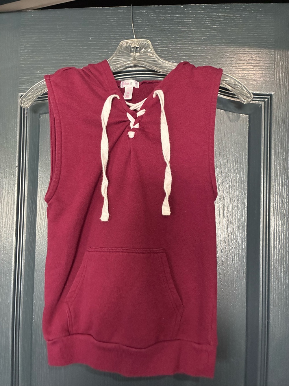 flirtitude Active Deep Berry Sleeveless Lace-Up Hoodie Tank